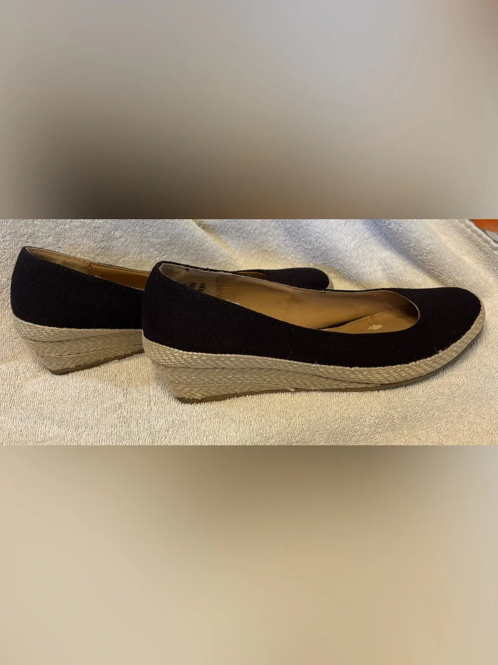 American Eagle Outfitters structured matte